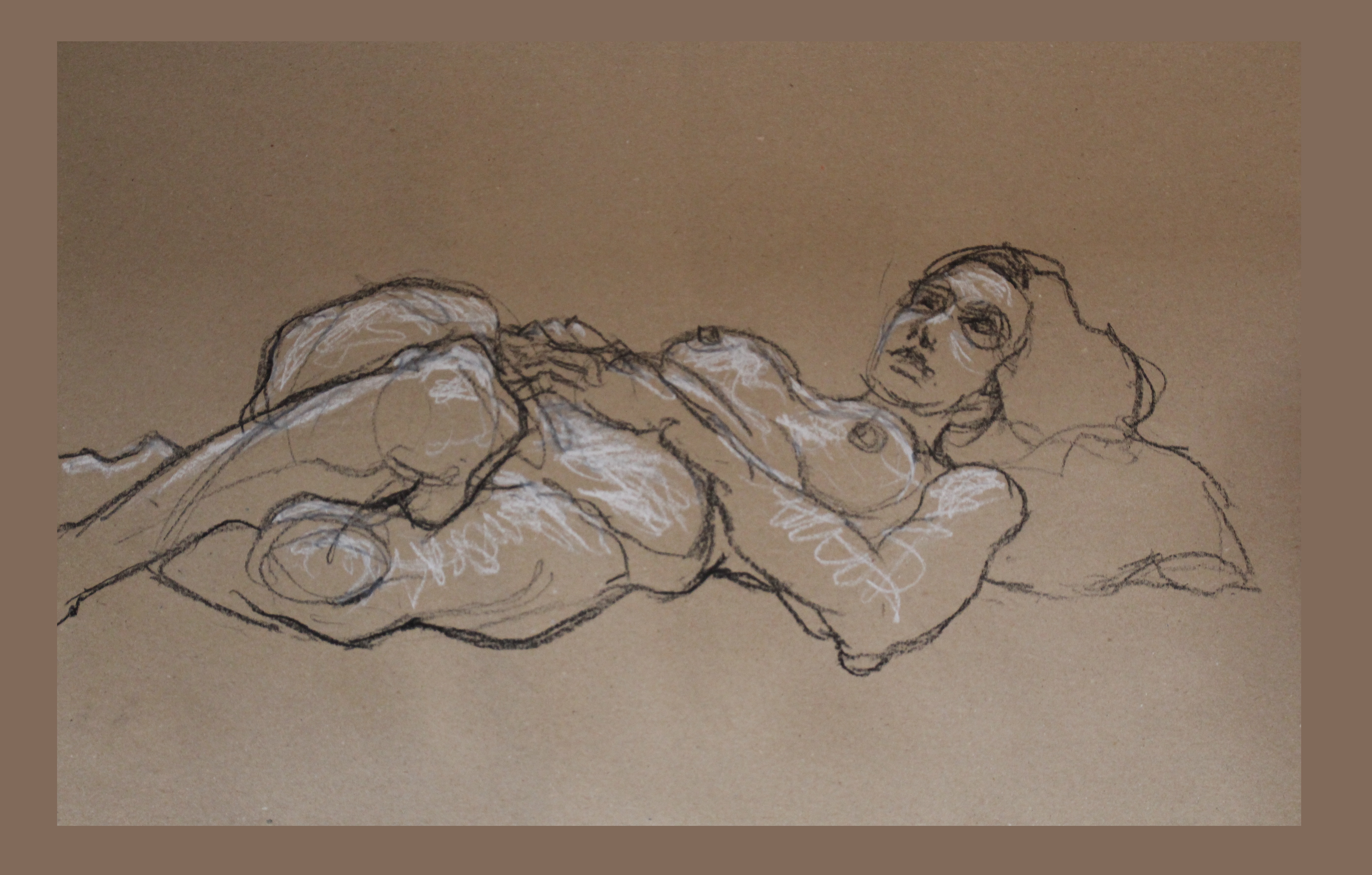 femme allongée, crayon aquarellable
